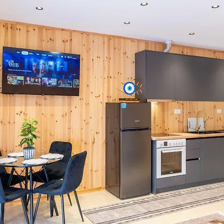 דירה Savel House